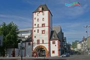 Eisenturm – spätromanisches Stadttor in Mainz