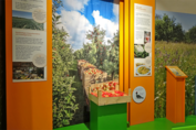 Ausstellungsdisplay im Naturparkzentrum Rheinland im Himmeroder Hof