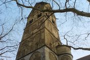 St. Aposteln – romanische Kirche in Köln – Turm
